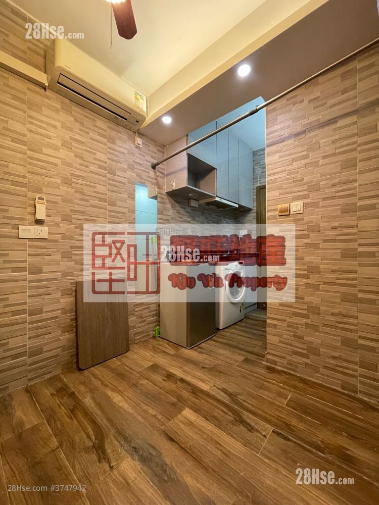 Apartment Rental Studio , 1 Bathroom 120 ft²