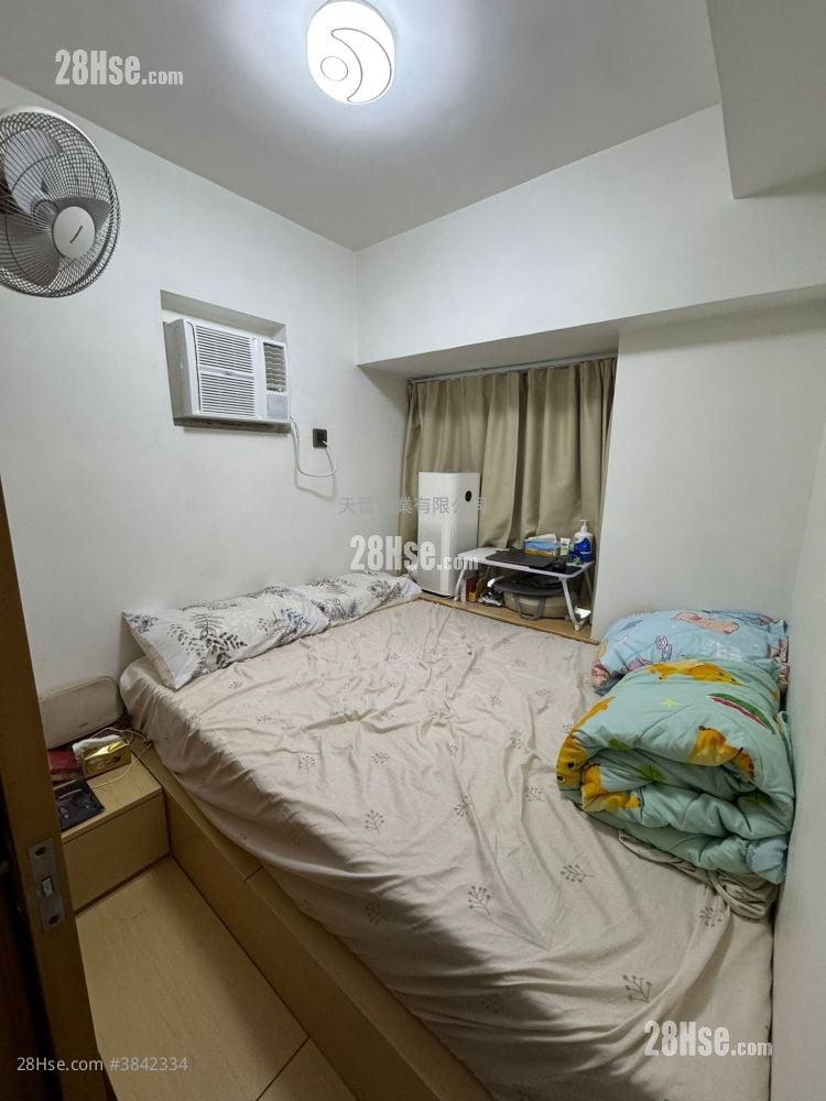 Besthing Garden Sell 2 Bedrooms , 1 Bathroom 244 ft²