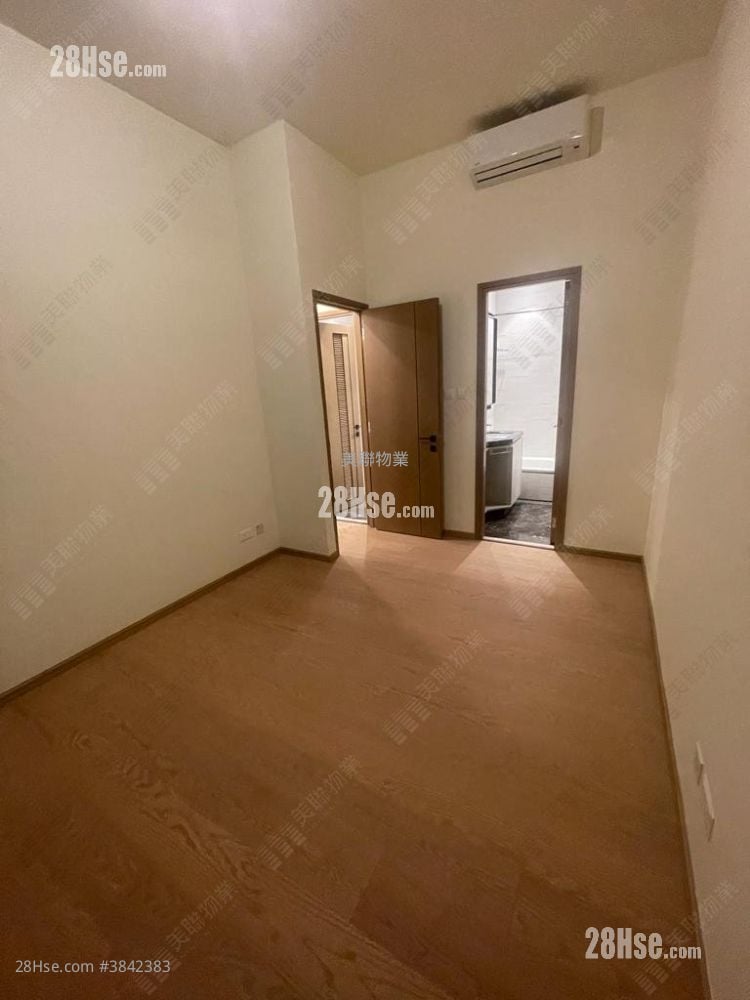 #Lyos Sell 3 Bedrooms 788 ft²