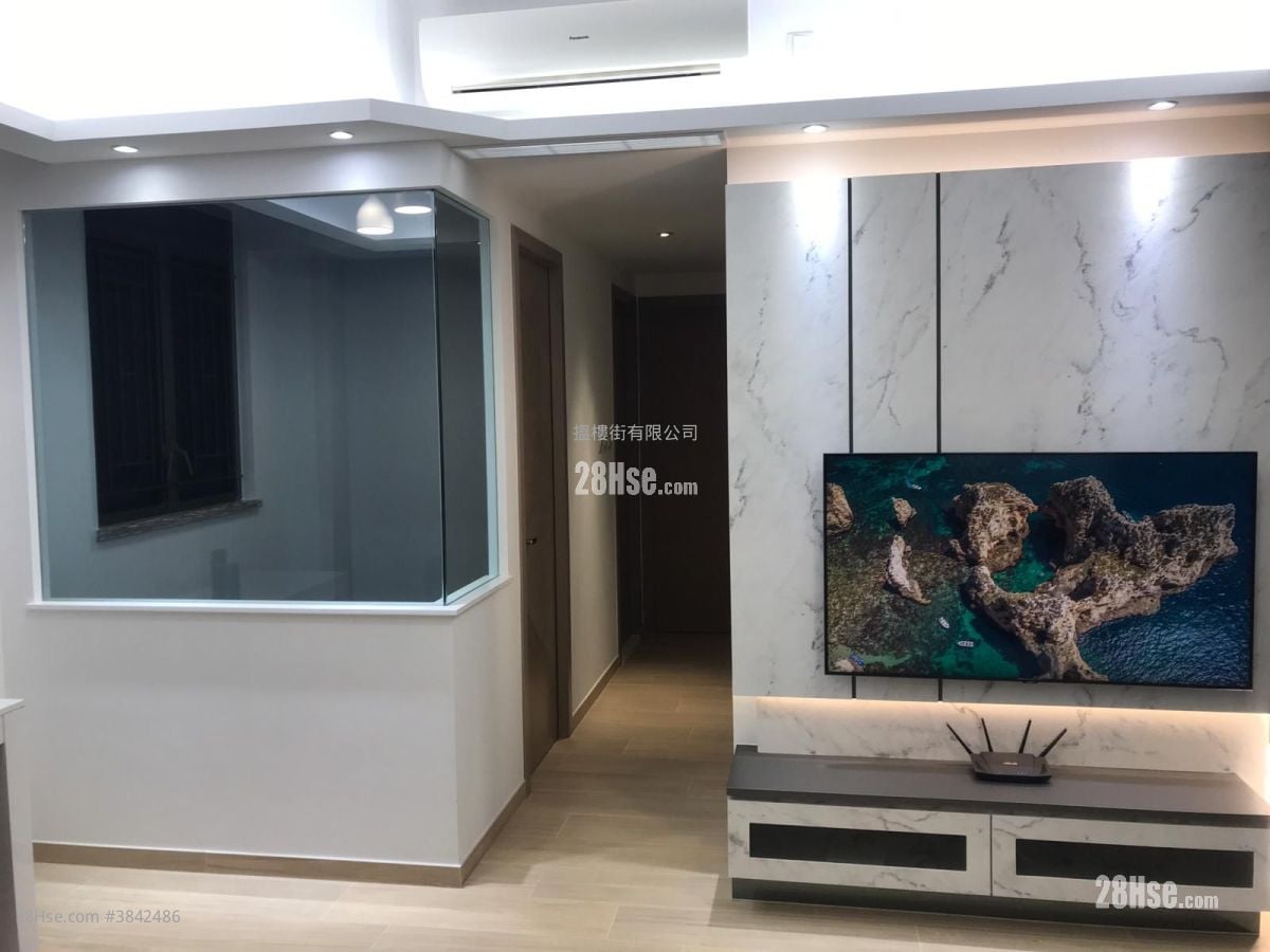 Double Cove Sell 528 ft²