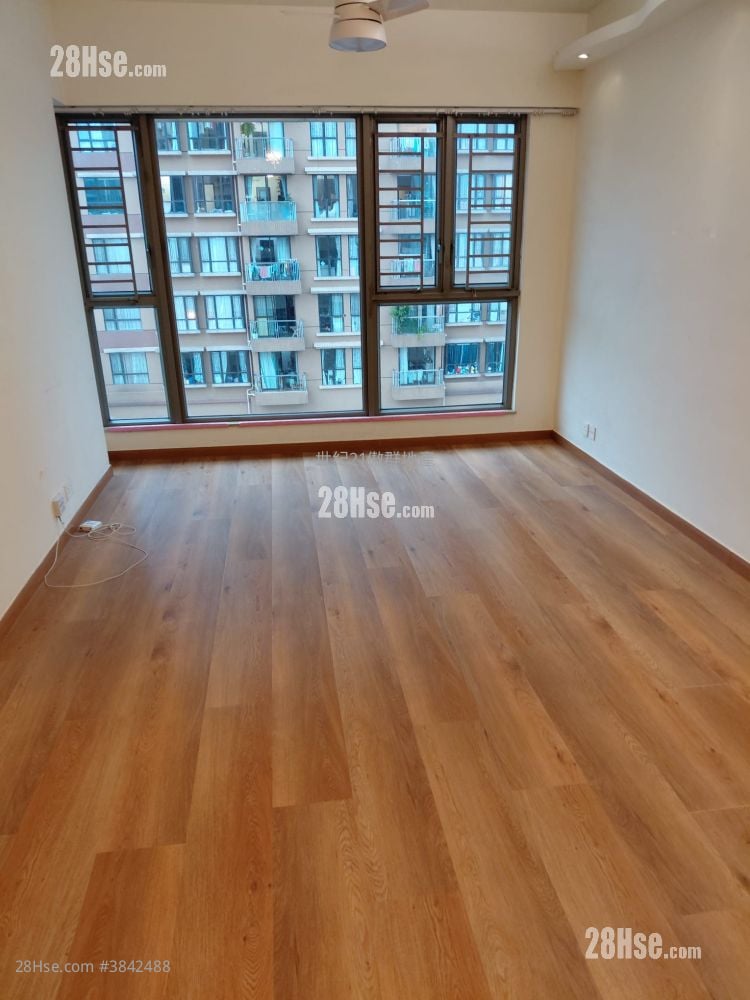 The Bloomsville Sell 3 Bedrooms , 2 Bathrooms 752 ft²