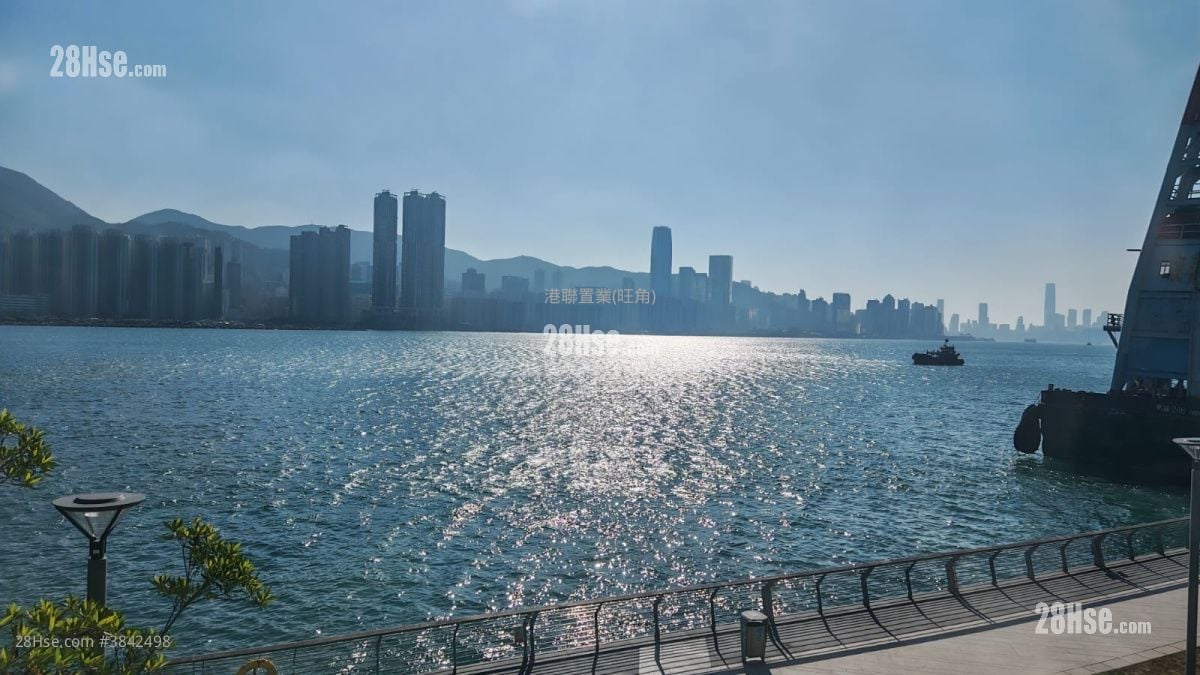 蔚藍東岸 租盤 開放式間隔 , 1 浴室 271 平方呎