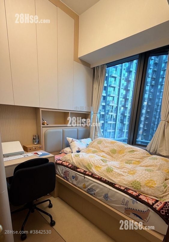 In One Sell 1 Bedroom 333 ft²