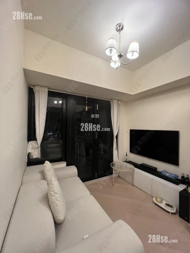 Twin Regency Rental 1 Bedroom , 1 Bathroom 373 ft²