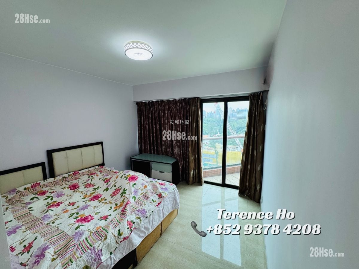 Regal Court Sell 3 Bedrooms , 3 Bathrooms 1,654 ft²