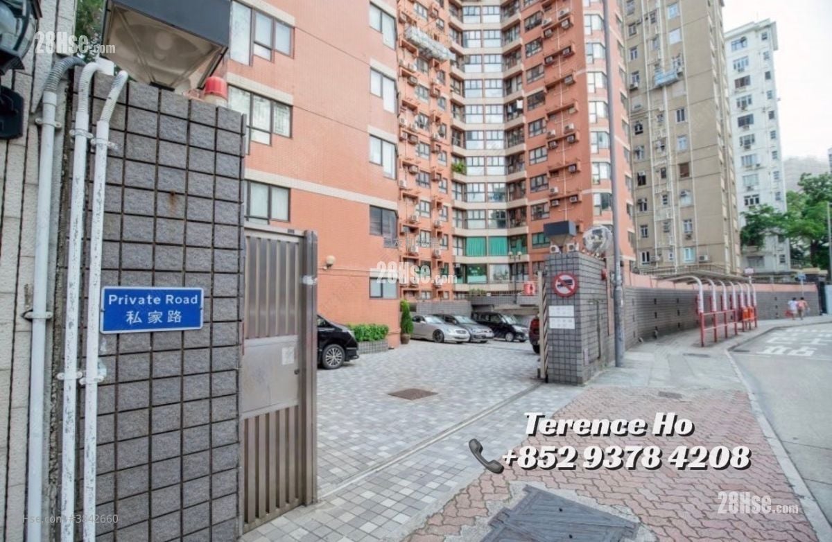 Regal Court Sell 3 Bedrooms , 3 Bathrooms 1,654 ft²