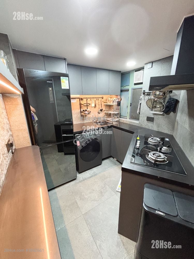 Ocean View Sell 2 Bedrooms , 1 Bathroom 476 ft²