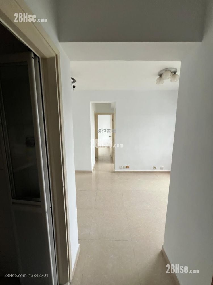 Sheungshui Town Center Rental 2 Bedrooms 376 ft²