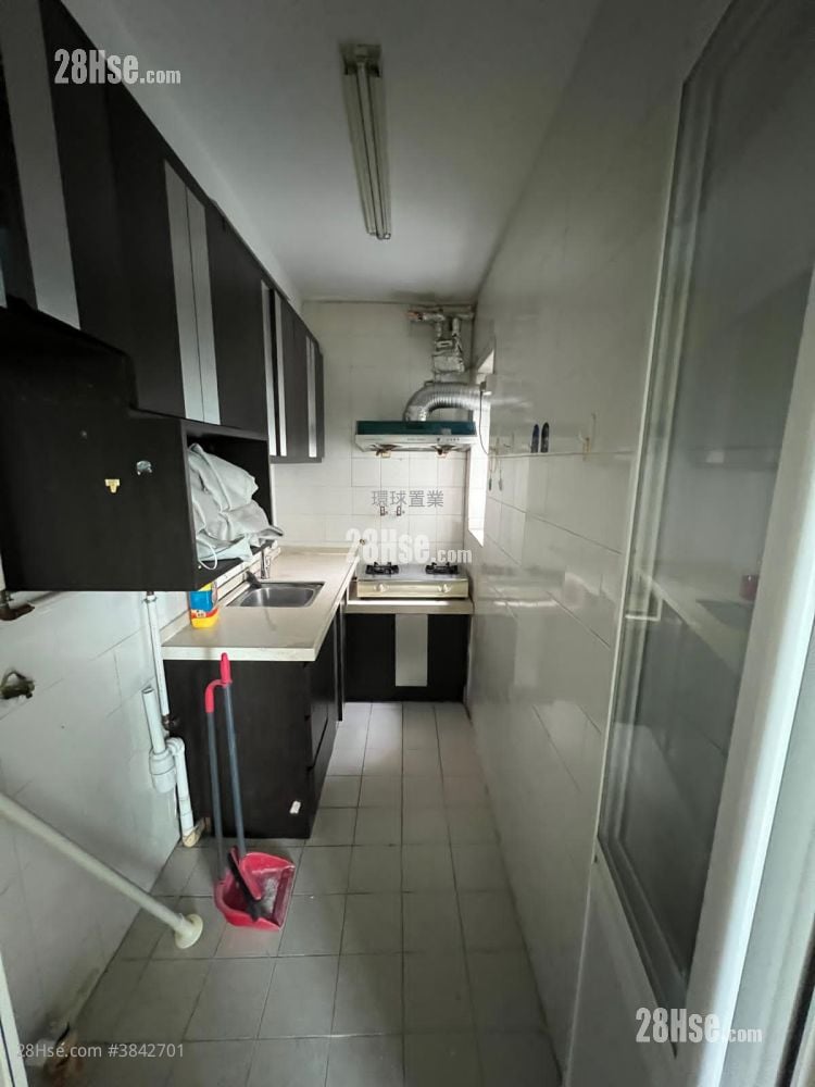 Sheungshui Town Center Rental 2 Bedrooms 376 ft²