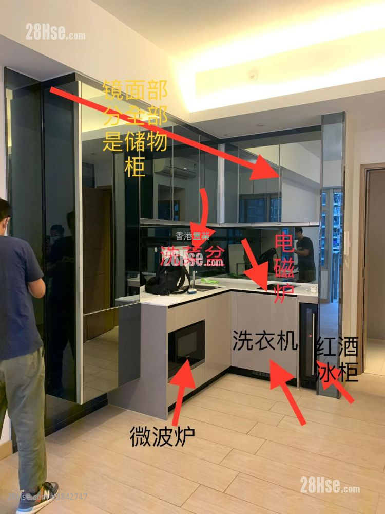 Century Link Sell 2 Bedrooms 453 ft²