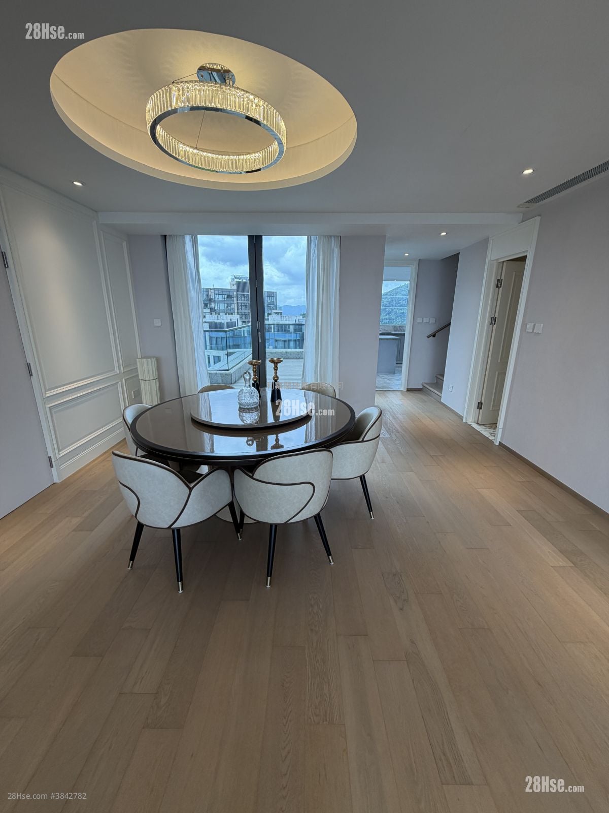 La Vetta Sell 4 Bedrooms 2,172 ft²
