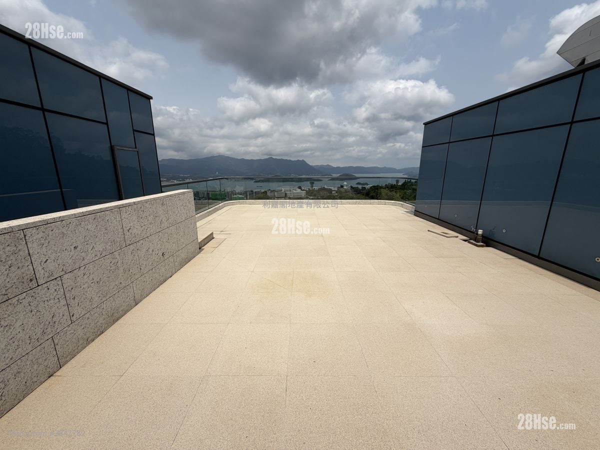 La Vetta Sell 4 Bedrooms 2,172 ft²