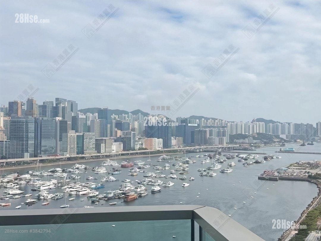 Miami Quay Sell 3 Bedrooms 661 ft²