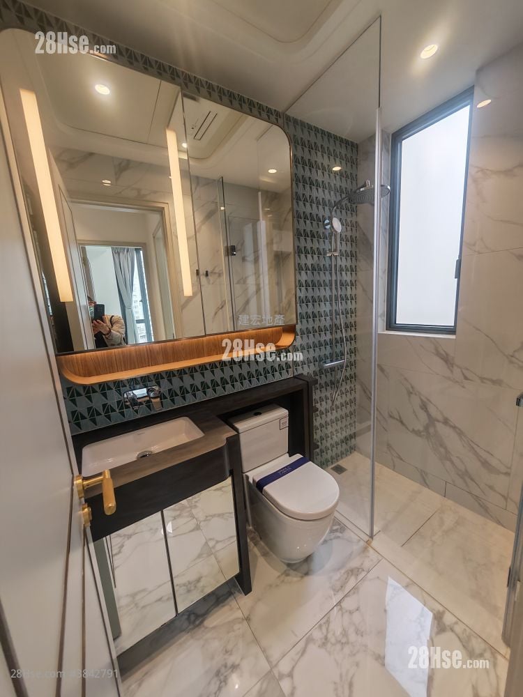 Spring Garden Rental 2 Bedrooms , 1 Bathroom 398 ft²
