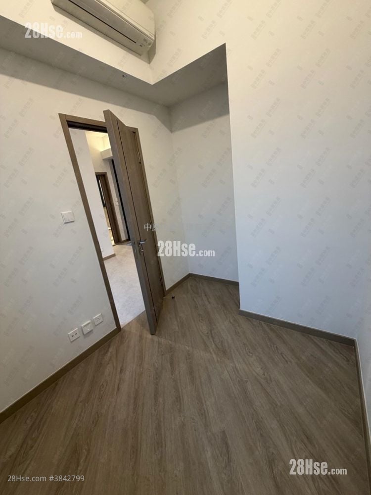 Sierra Sea Sell 443 ft²