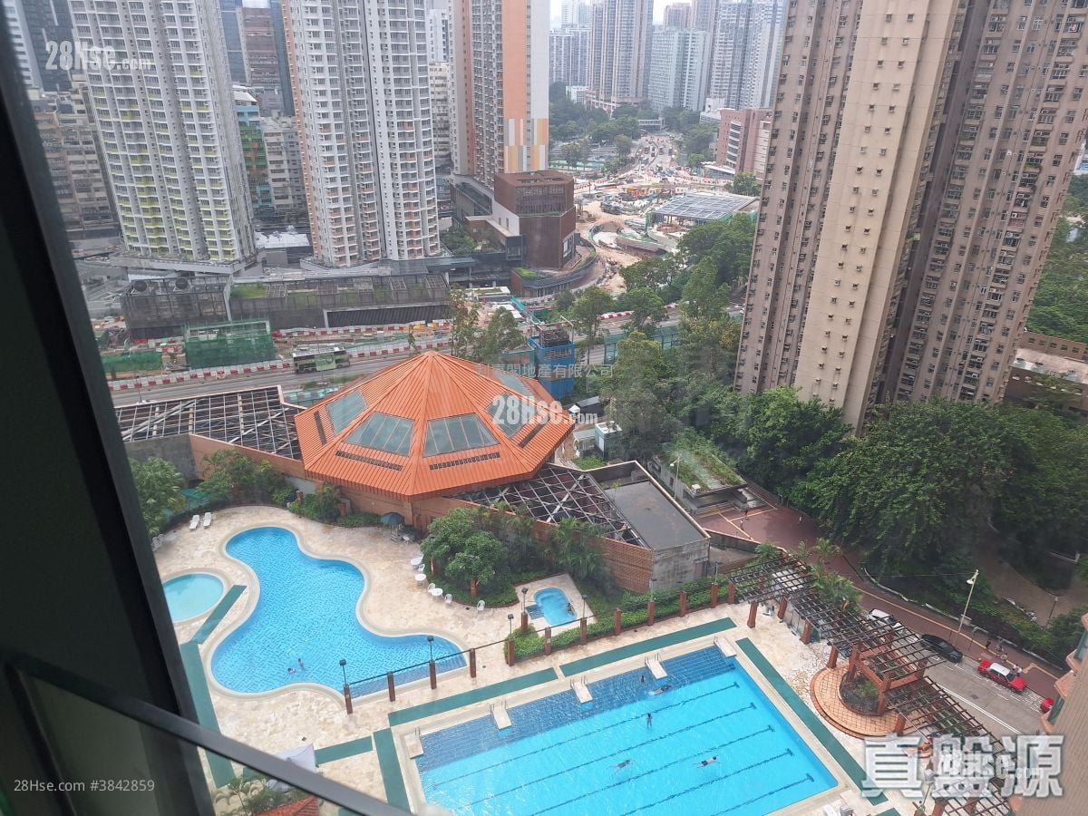 Galaxia Rental 593 ft²