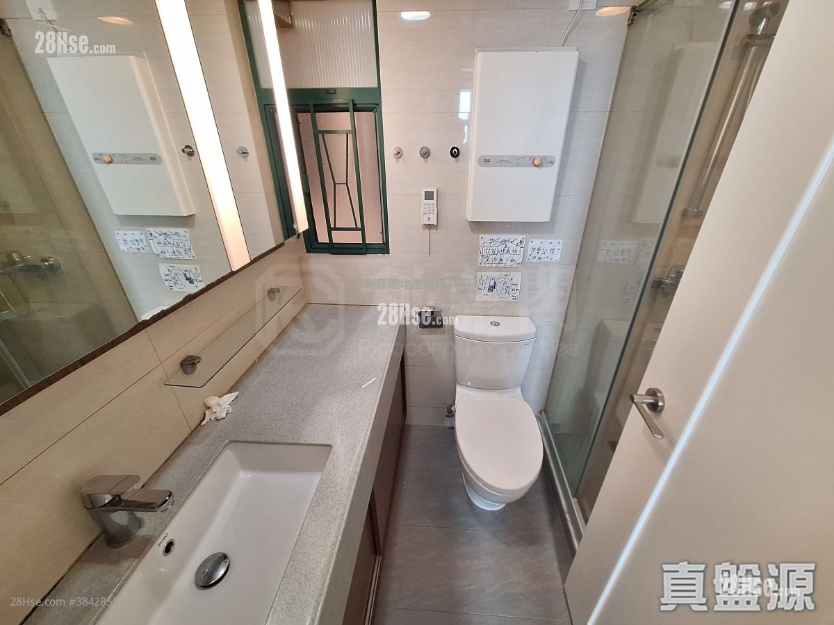 Galaxia Rental 593 ft²
