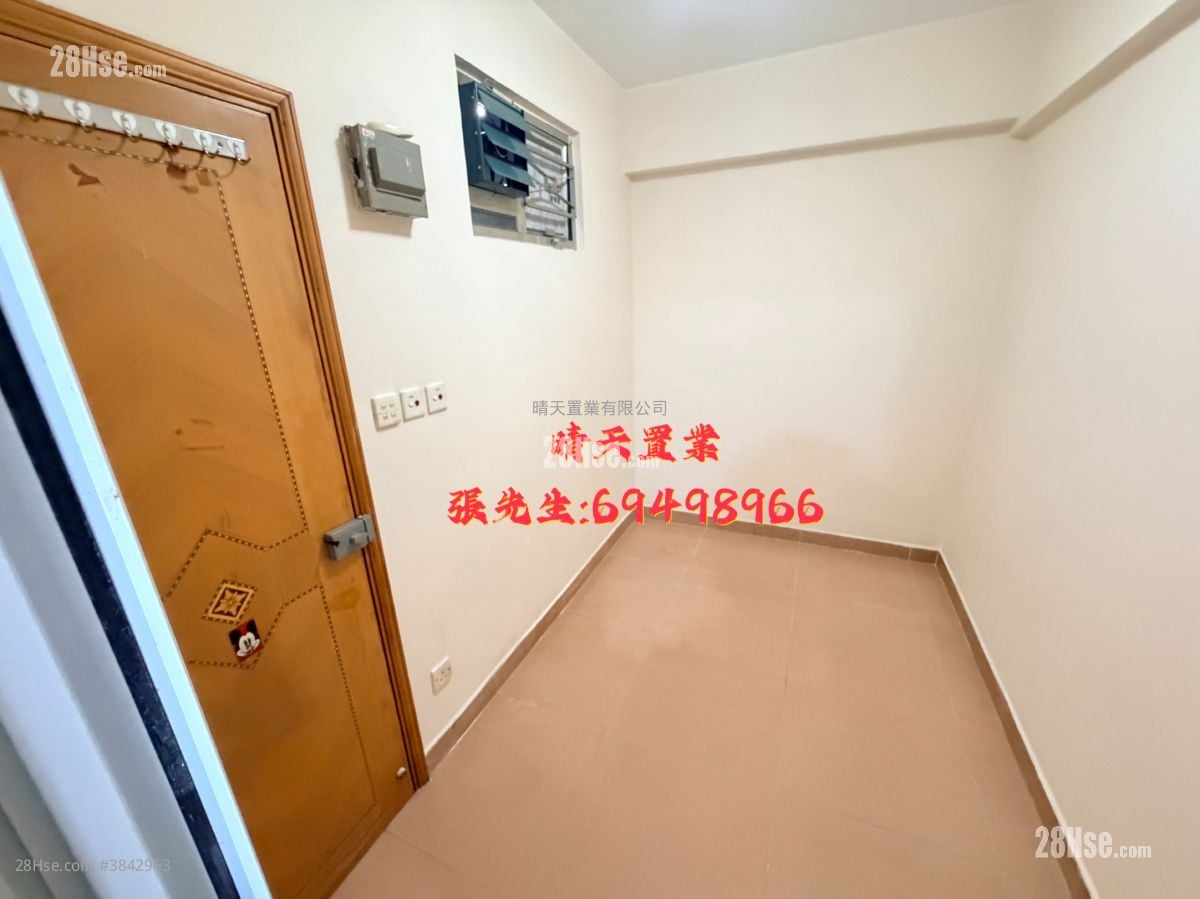 文蔚樓 租盤 開放式間隔 , 1 浴室 110 平方呎