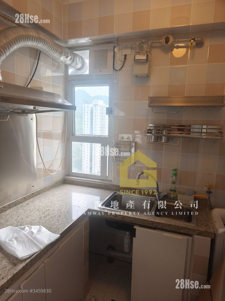 Tsui Chuk Garden Sell 2 Bedrooms , 1 Bathroom 484 ft²