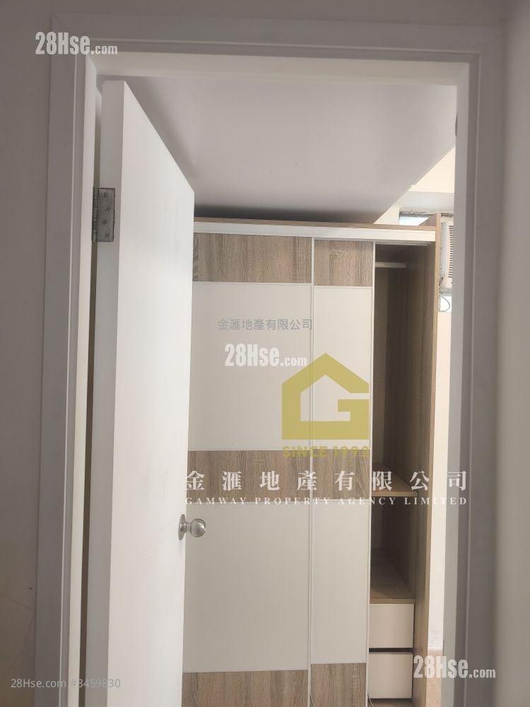 Tsui Chuk Garden Sell 2 Bedrooms , 1 Bathroom 484 ft²