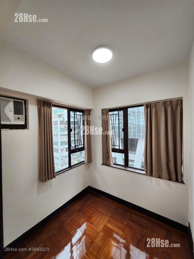 Wealth Court Sell 2 Bedrooms , 1 Bathroom 294 ft²