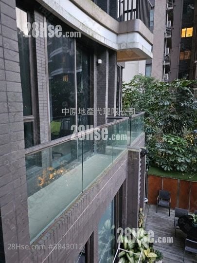 Dragons Range Sell 3 Bedrooms 935 ft²