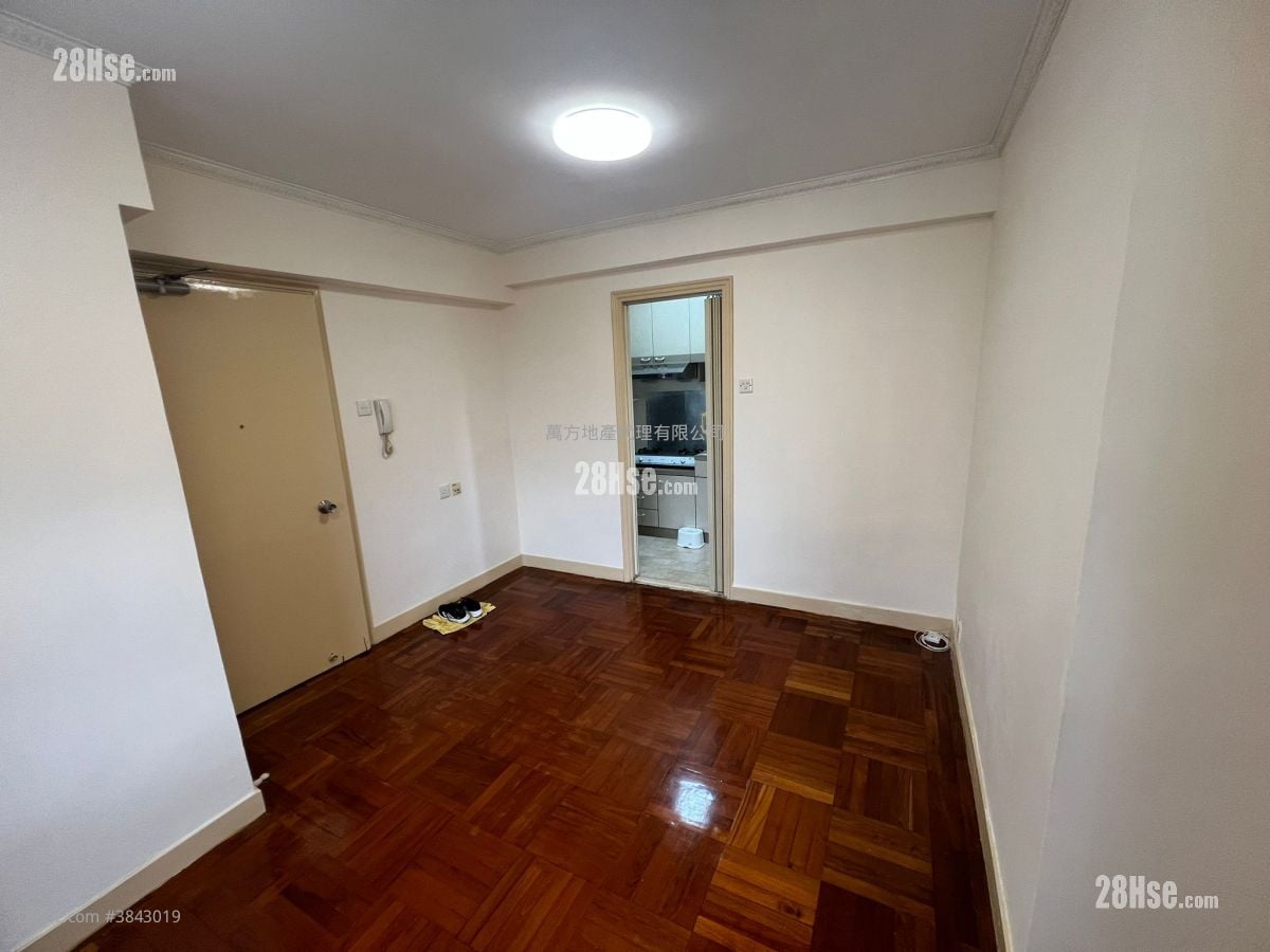 City One Shatin Sell 3 Bedrooms , 1 Bathroom 451 ft²
