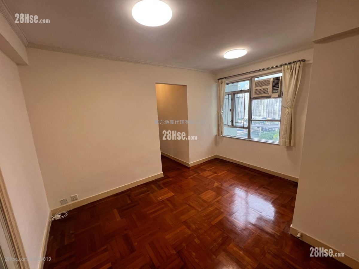 City One Shatin Sell 3 Bedrooms , 1 Bathroom 451 ft²