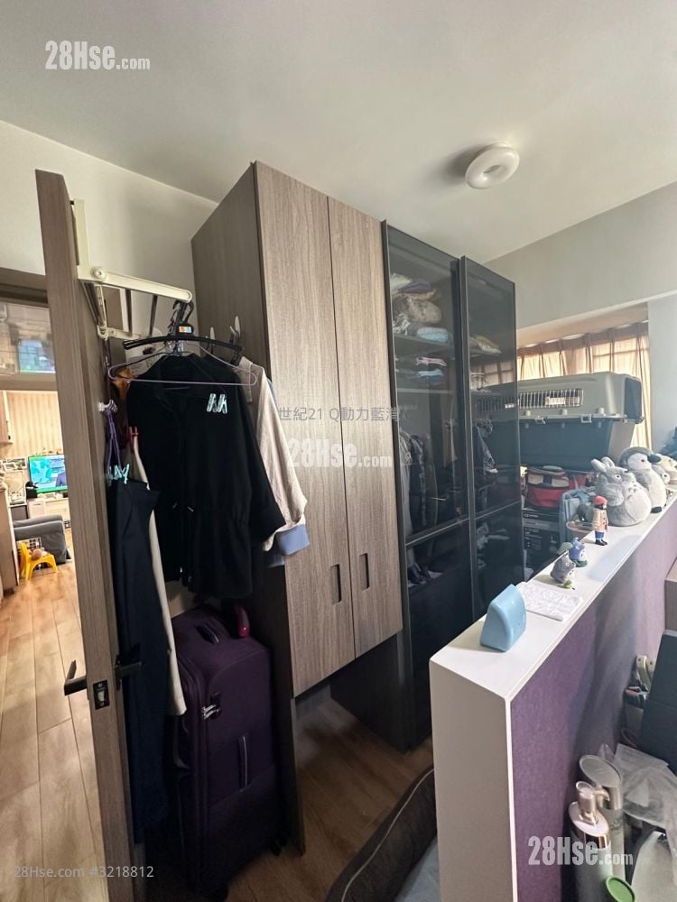 Island Resort Sell 3 Bedrooms , 2 Bathrooms 565 ft²