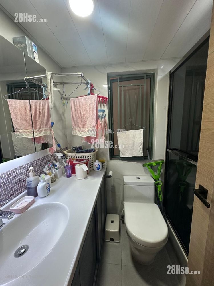 Island Resort Sell 3 Bedrooms , 2 Bathrooms 565 ft²
