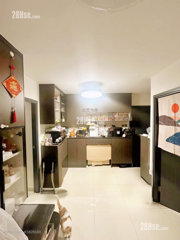 Yee Nga Court Sell 401 ft²