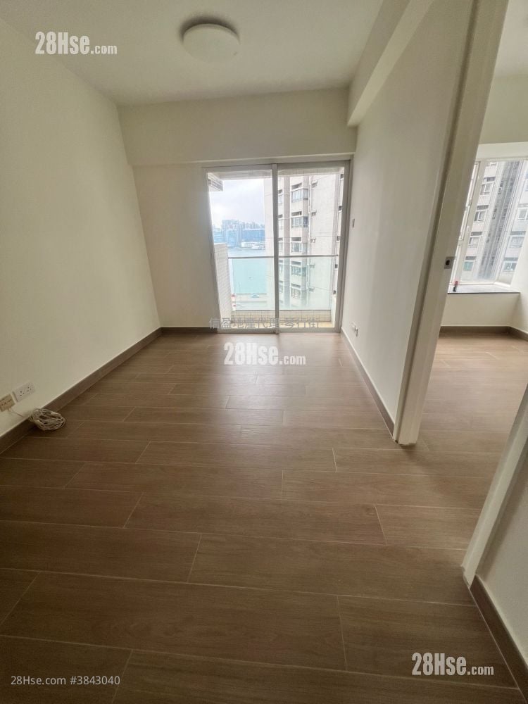The Harbourside Rental 1 Bedroom , 1 Bathroom 326 ft²