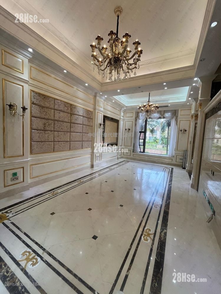 Double Haven Sell 4 Bedrooms , 4 Bathrooms 2,250 ft²