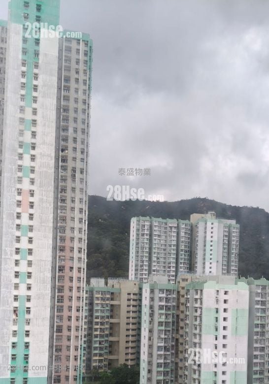 新利大厦 租盘 2 房 , 1 浴室 280 平方尺