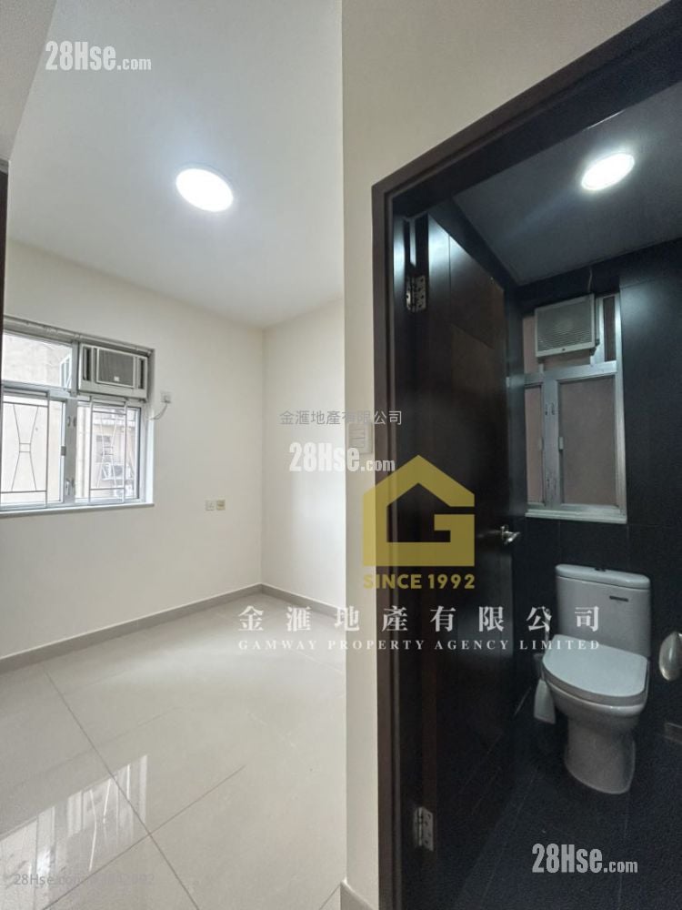 Silver Garden Sell 3 Bedrooms , 2 Bathrooms 682 ft²