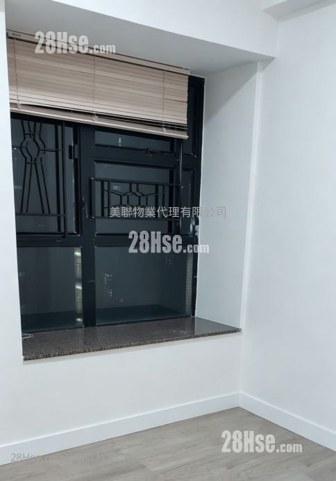 Wah Fung Garden Rental 3 Bedrooms , 2 Bathrooms 633 ft²