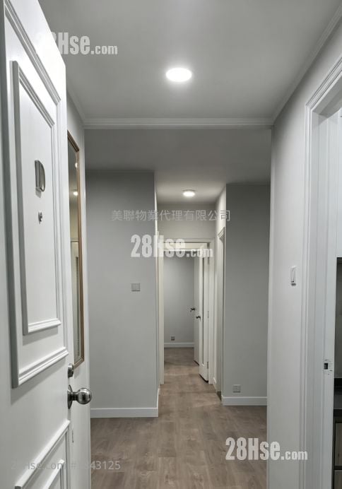 Wah Fung Garden Rental 3 Bedrooms , 2 Bathrooms 633 ft²