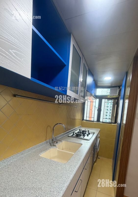 Fortune Terrace Sell 2 Bedrooms , 1 Bathroom 606 ft²