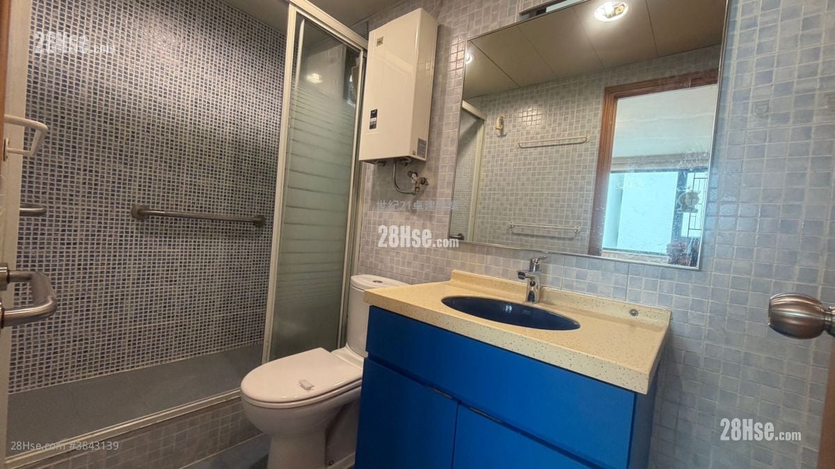 Fortune Terrace Sell 2 Bedrooms , 1 Bathroom 606 ft²