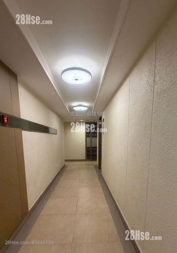 Fortune Terrace Sell 2 Bedrooms , 1 Bathroom 606 ft²