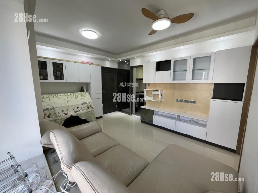 Tai Po Centre Sell 2 Bedrooms , 1 Bathroom 371 ft²