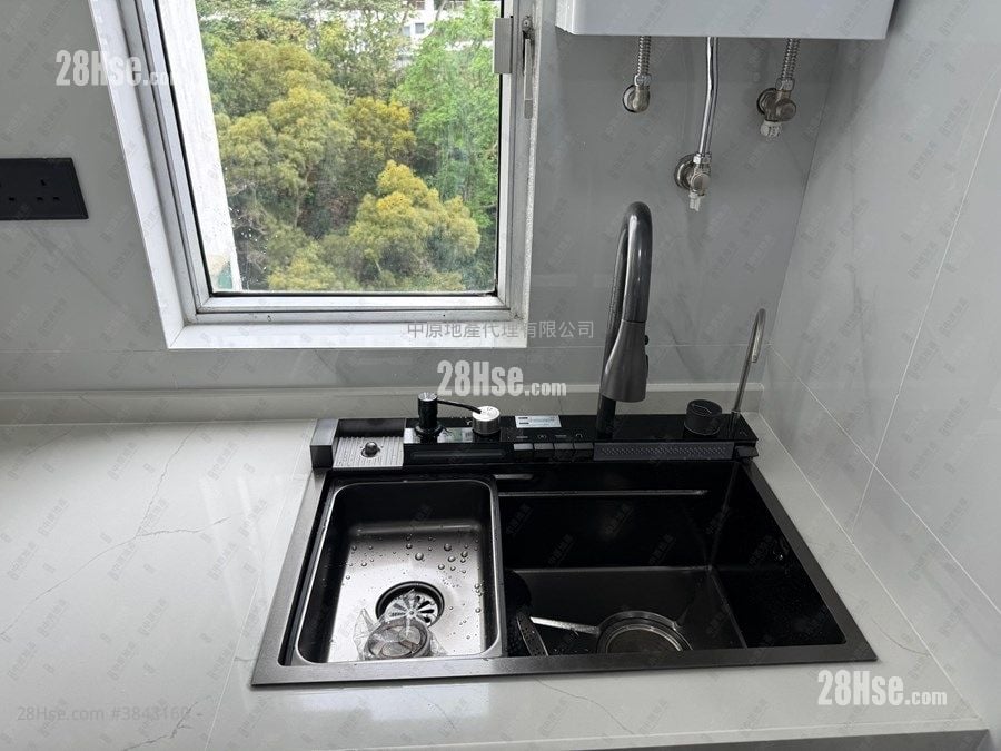Allway Gardens Sell 2 Bedrooms , 1 Bathroom 550 ft²
