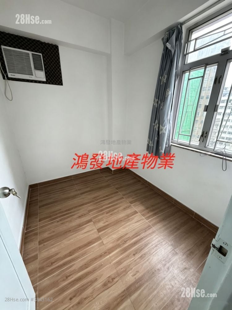 万邦大厦 租盘 2 房 , 1 浴室 300 平方尺