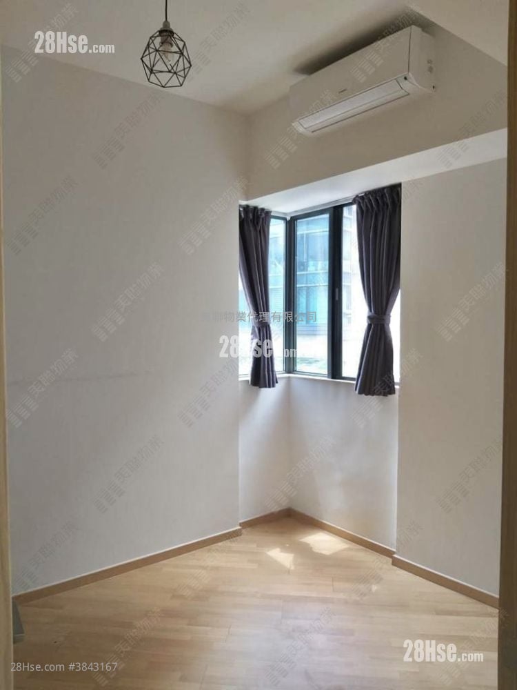 Alto Residences Sell 1 Bedroom 388 ft²
