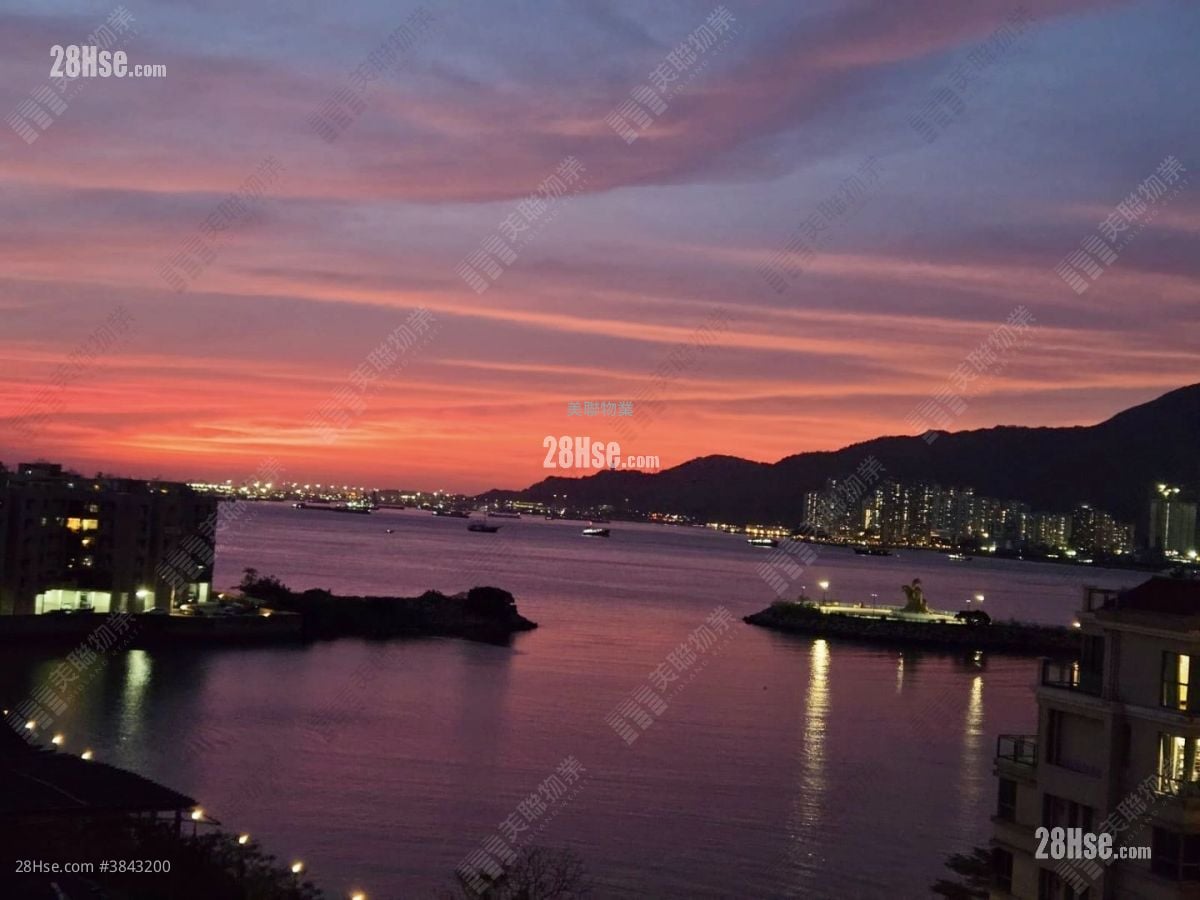 蟠龙半岛 售盘 3 房 , 3 浴室 2,349 平方尺