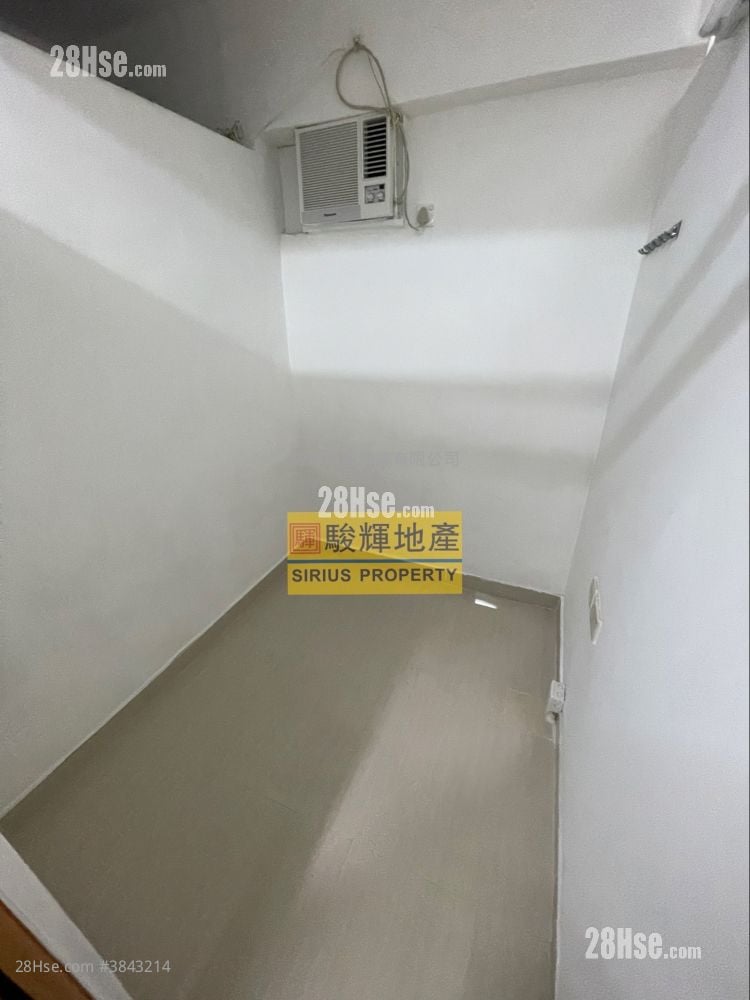 廣福大廈 租盤 120 平方呎