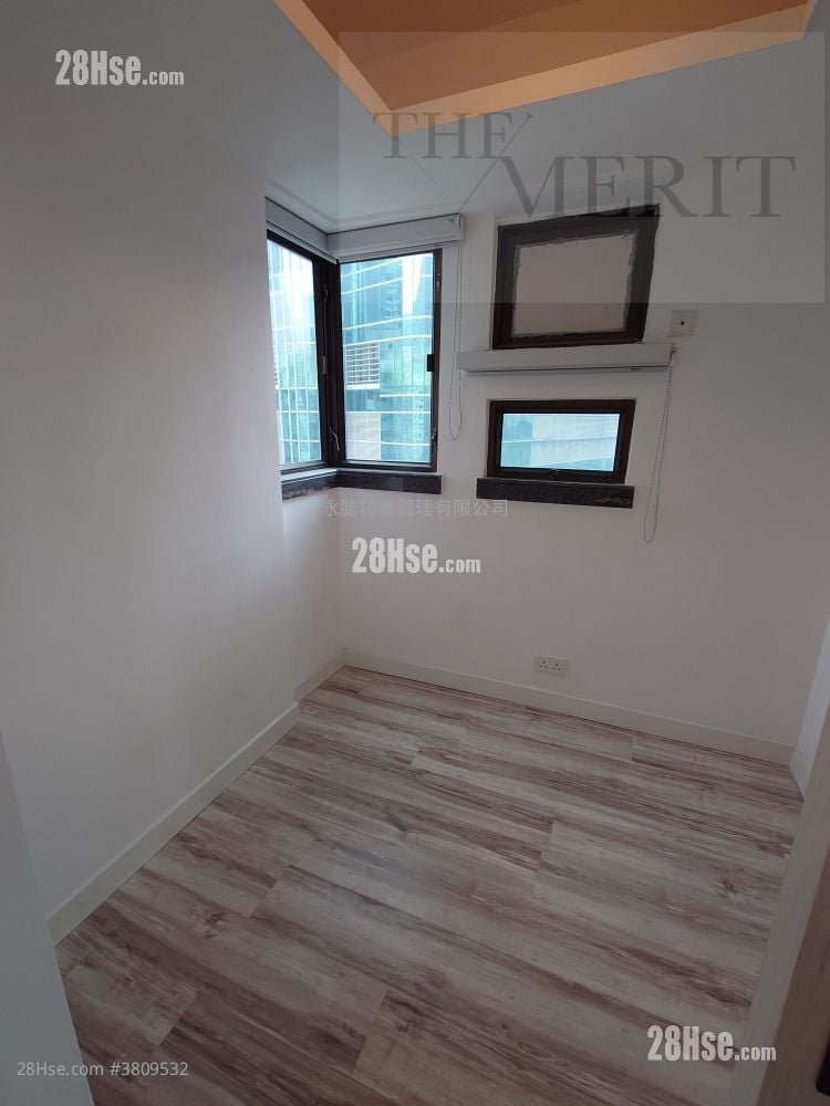 Fortuna Court Rental 2 Bedrooms , 1 Bathroom 468 ft²