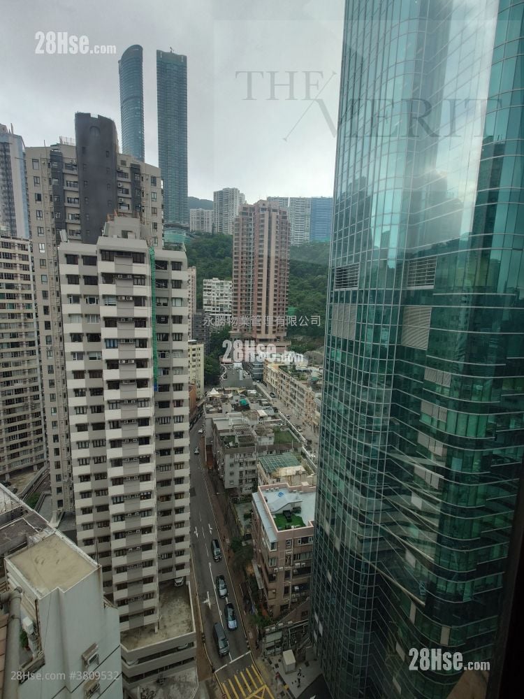 Fortuna Court Rental 2 Bedrooms , 1 Bathroom 468 ft²