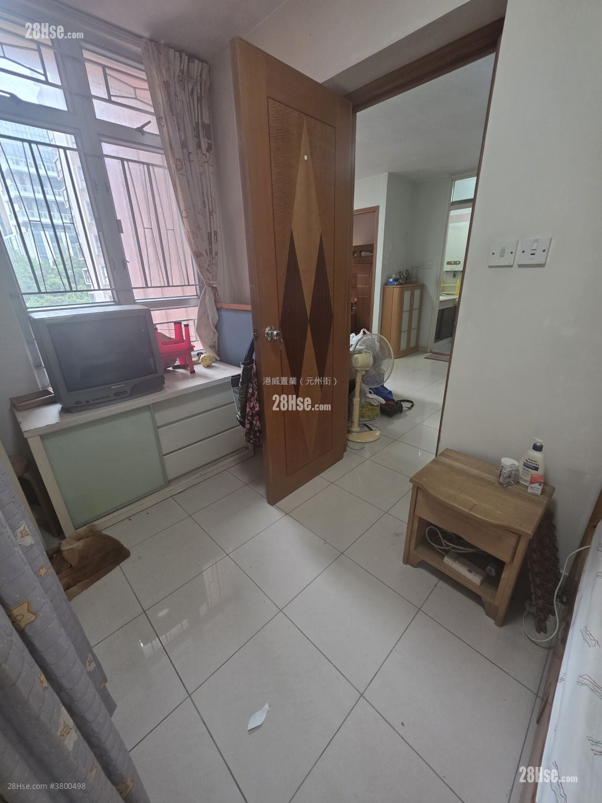 Lai Yan Court Sell 2 Bedrooms 535 ft²