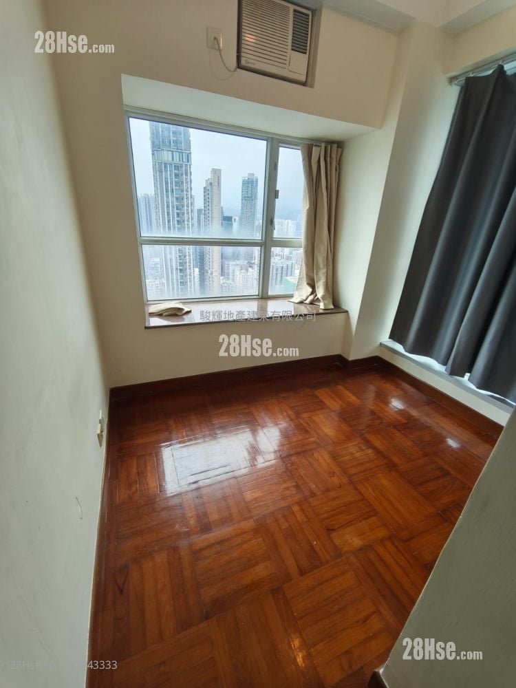 Flourish Mansion Rental 3 Bedrooms , 1 Bathroom 584 ft²
